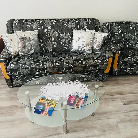 Anettlak Apartment *